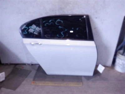 REAR DOOR 740i 740il 750 HYBRID 750i 750il 760li Active 7 09-15 Right 1152388 Foto 1 de 4