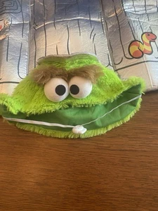 New Oscar the Grouch Pet Dog Halloween Costume Trash Can - Picture 1 of 9