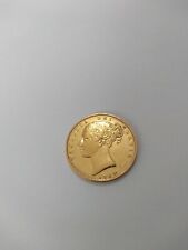1864 FULL GOLD SOVEREIGN - QUEEN VICTORIA YOUNG HEAD SHIELDBACK - LONDON MINT