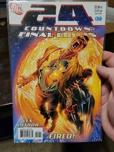 24 Countdown #15 2007 series in Near Mint minus condition. DC comics - Picture 1 of 7