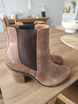 Botas para mujer Windsor Smith Lille marrón tacón ancho al tobillo talla 8,5 Foto 1 de 4