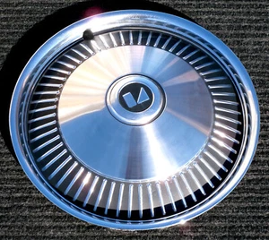 One Genuine AMC Concord Spirit Gremlin 14" Hubcap Wheel Cover 1978 1983 OEM - Picture 1 of 13
