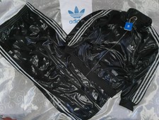 ACQUISTA 2 DI OGNI SCATOLA adidas chile 62 originals E OTTIENI IL 70% DI  SCONTO!