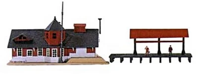 Model Power 570 HO Scale South Side Freight Station - Image 1 of 2