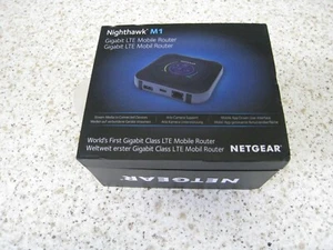 Netgear Nighthawk M1 Gigabit LTE Mobile Router - Afbeelding 1 van 3