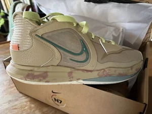 Nike Kyrie 5 Low N7 Grain Fossil Rose Tan DQ7603-200 WM’s 9.5 Men’s 8 NEW NIB - Picture 1 of 5