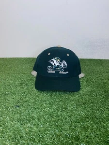 Notre Dame Fighting Irish fitted hat cap size 7 green New Zephyr football NWT - Picture 1 of 9