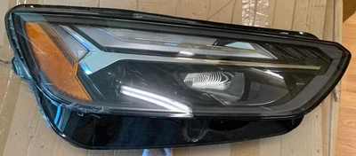 Audi Q5 SQ5 2021 2022 2023 Headlight RH OEM Passenger Side - Image 1 of 4