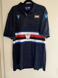 U.C. Maglia maglia Sampdoria 24/25 Third Macron EU 3XL US 2XL Matchday autentica - Foto 1 di 10