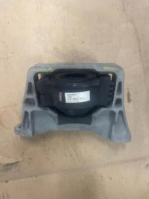 Montaje de cuadro de motor Lincoln MKC 15 Foto 1 de 4