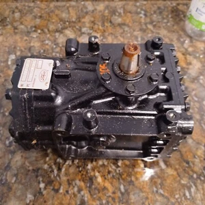 NOS 1967-73 Mustang Mach A/C Compressor Ford C7AA-2875-A2 - Picture 1 of 3