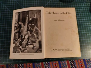 Antique 1921 1st Edition TEDDY LESTER IN THE FIFTH John Finnemore W&R Chambers - Picture 1 of 8