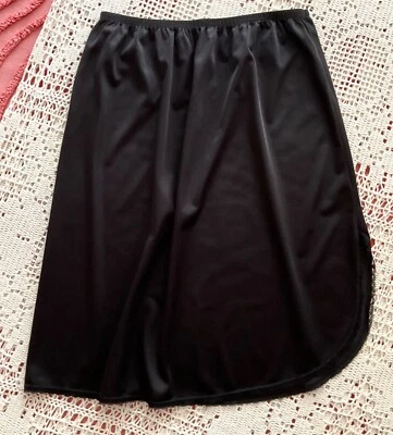 复古 VANITY FAIR 黑色半拖鞋 20 码全尼龙风格 11 ~ 760 无旗帜 — 第 1/4 张图片