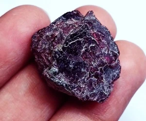 Natural Red Garnet Rough 52.15+ Ct Loose Gemstone With Free Gift - Picture 1 of 7