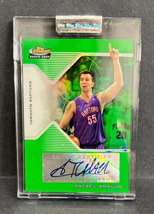 2004-05 Topps Finest GREEN Refractor /29 Rafael Araujo #189 Rookie Auto RC MT