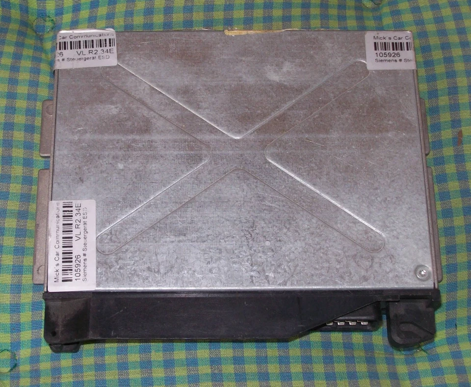 Centralina BMW E34 525iX 4 ruote motrici 5WK3230 diff. Blocco - Immagine 1 di 1