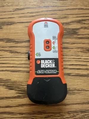 Black & Decker Stud Sensor/Finder w/ LED Indicators,  SF100 - Image 1 of 4