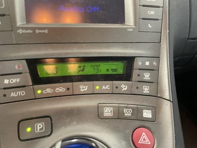 Interruptor selector de aire acondicionado usado se adapta a: Toyota Prius Prius 2014 enchufable VIN DP 7º y 8º Foto 1 de 4