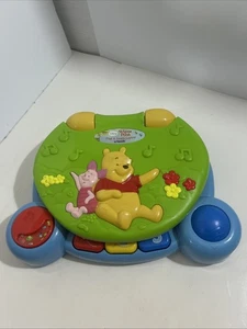 DISNEY WINNIE THE POOH VTECH PLAY & LEARN LAPTOP,LIGHTS,MULTIPLE FUNCTIONS, - Picture 1 of 4