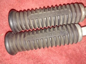 Harley passenger foot pegs arlen ness 07-920 F17 - Picture 1 of 2