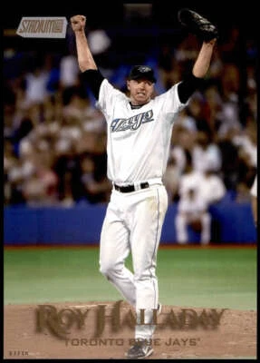 Roy Halladay 2019 Topps Stadium Club 5x7 Gold #206 /10 Blue Jays - Image 1 of 2
