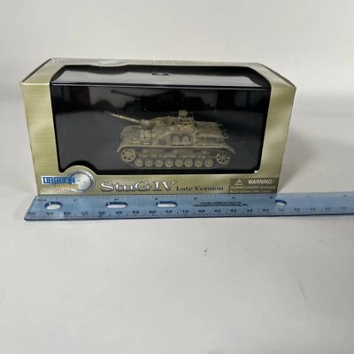 Dragon Armor 1:72 StuG IV, Late Version, Hungary, January 1945, No. 60118 - Image 1 of 4