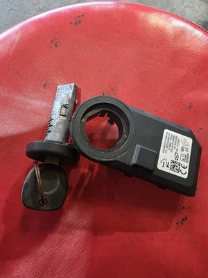 2004-2016 CHEVROLET IMPALA ЗАМОК ЗАЖИГАНИЯ С КЛЮЧОМ И ИММОБИЛАЙЗЕР OEM 22761920 - Изображение 1 из 4