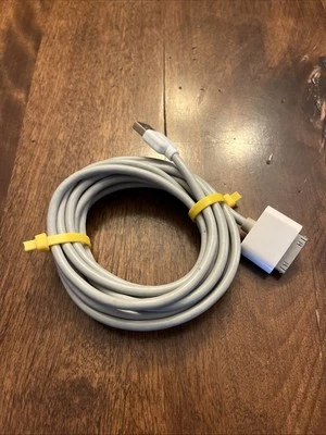 Cable extra largo base USB a iPod Griffin Technologies (blanco/gris) Foto 1 de 4