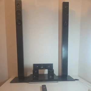 Panasonic SC-BTT465 5.1 Ch 1000W Smart 3D Blu-ray home theater system Boxed VGC - Picture 1 of 14