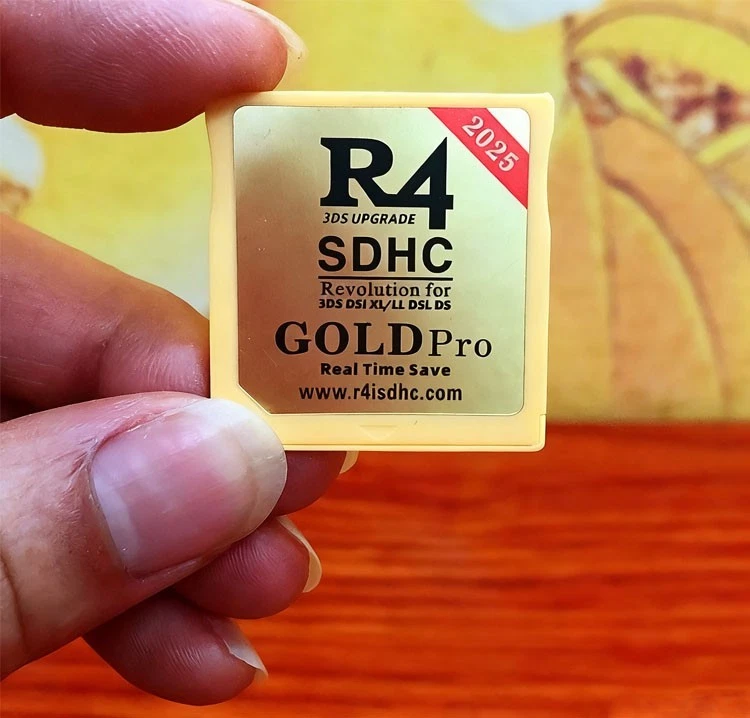 2025 NEW Version R4 Gold Pro SDHC R4i For DS/3DS/2DS Revolution Cartridge + USB - Image 1 of 4