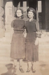 1940s Two Women Elegantly Dressed Smiling Steps Stylish Outfits Portrait - Picture 1 of 3