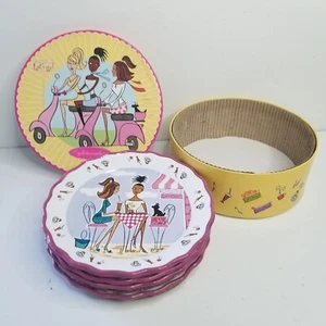 Platos de almuerzo postre Mary Kay The Girlfriend Collection en caja redonda - Imagen 1 de 17