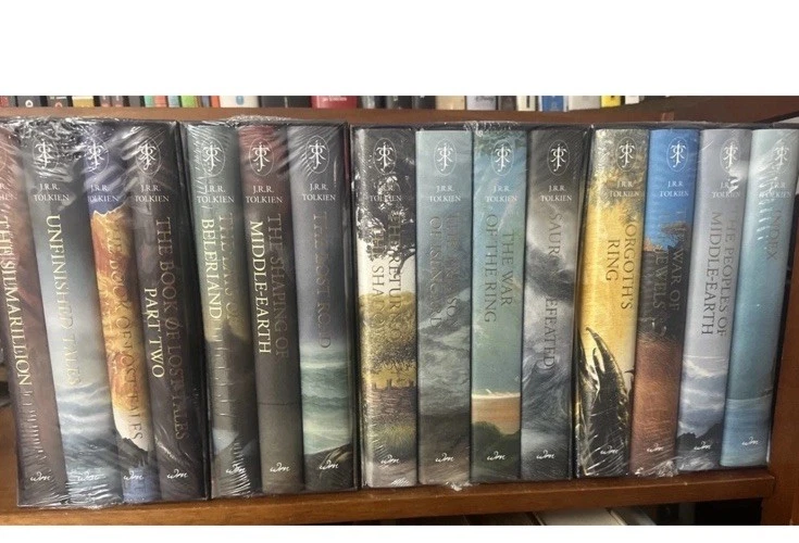 The History of Middle-Earth Foto 1 de 2