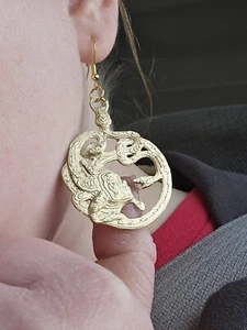 Medusa Earrimgs - Picture 1 of 2
