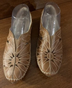 pokolinos jerez brandy leather cutout flats 6.5 (37) - Picture 1 of 6