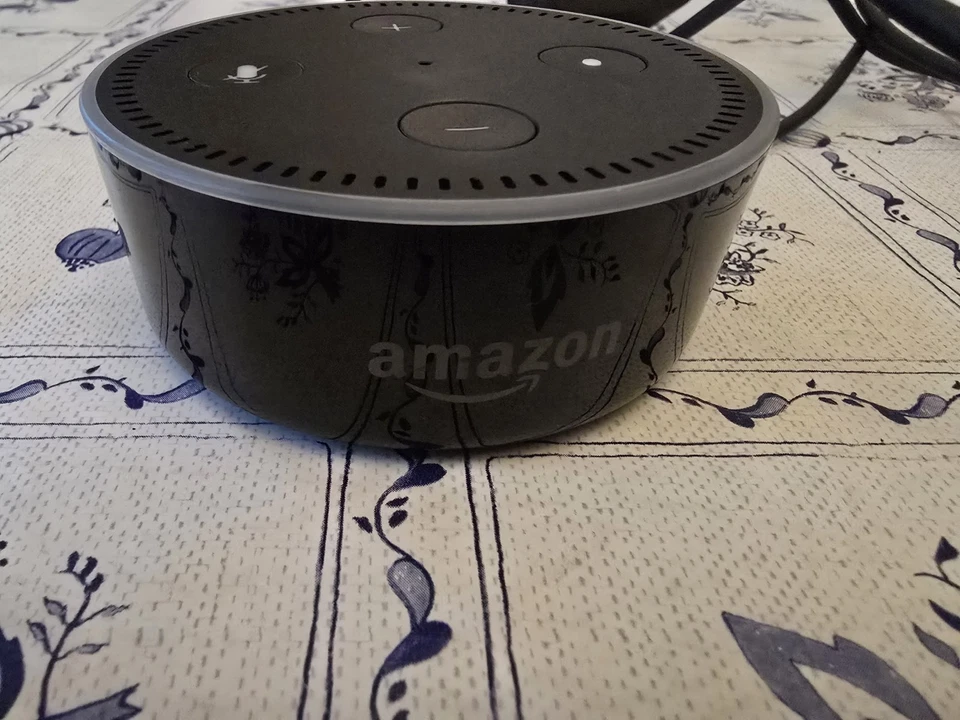 Alexa Echo Dot 2 Sprachgesteuerter Smart Assistant( zweite generation) Schwarz   - Bild 1 von 4