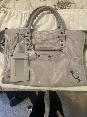 Bolso Balenciaga City  Foto 1 de 4