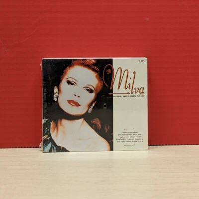 Sealed 3xCD Box Set Milva Hurra, Wir Leben Noch 2000 Polydor Germany Import - Image 1 of 4