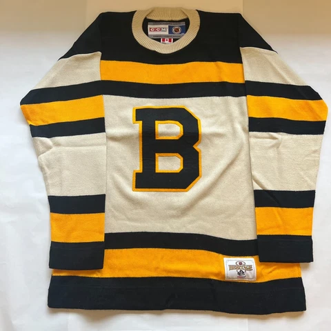 Boston Bruins CCM Vintage NHL Heritage Sweater Jersey - Large Cover