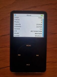 Apple iPod Classic 5th Generation 30GB A1136 Black