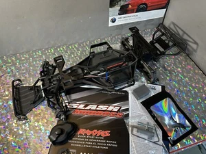 Traxxas Slash LATE MODEL LCG 272R ROULEAU COULISSANT 104364-74 1/10 MODIFIÉ - Photo 1 sur 6