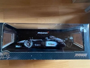 Hotwheels Racing McLaren Mika Mercedes Benz 1:18 OVP - Bild 1 von 2