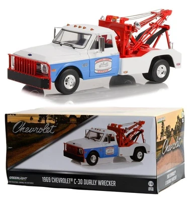Cooters Chevrolet C-30 Dually Wreker Hazzard County 1:18 Scale Greenlight 13622 - Image 1 of 3