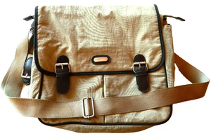Baggallini Courier Messenger Bag Crossbody Nylon Zip Magnetic Closures Travel - Picture 1 of 10