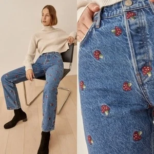 Pantalones de mezclilla rectos de tiro alto bordados con champiñones Reformation para mujer talla 24 - Imagen 1 de 12