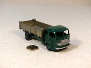 Atlas copie Dinky Toys 33B Simca Cargo Benne Basculante - Foto 1 di 5