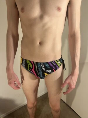 TYR Racer Size 30 Swimsuit Trunks swimming Swim Team Mens Boy - Image 1 of 3