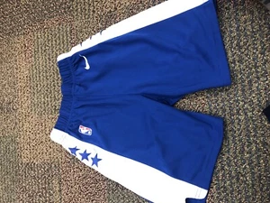 Youth Nike Basketball Shorts Large 10-12 - Picture 1 of 2