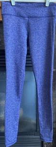Under Armour Womens Fitted Heat Gear Leggings Size S Periwinkle Purple 29” - Picture 1 of 7