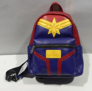 Captain Marvel Casual Fashion Rucksack Suit 22 x 23 x 11 cm Kunstleder Neu  - Imagen 1 de 4